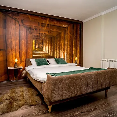 French House 4* Belgrado