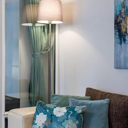 French House 4* Belgrado